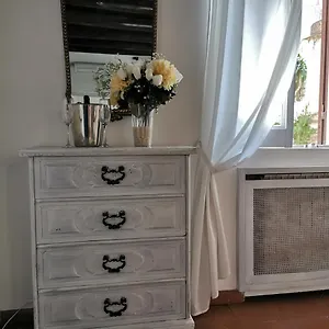 Apartment White Coronari