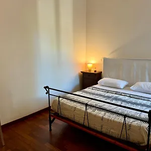 Apartment House Maximo At Colosseum