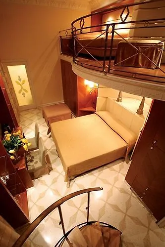 Suite Opera Rooms Rome
