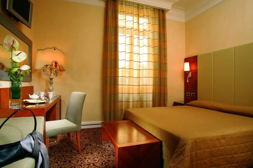 Suite Opera Rooms Rome